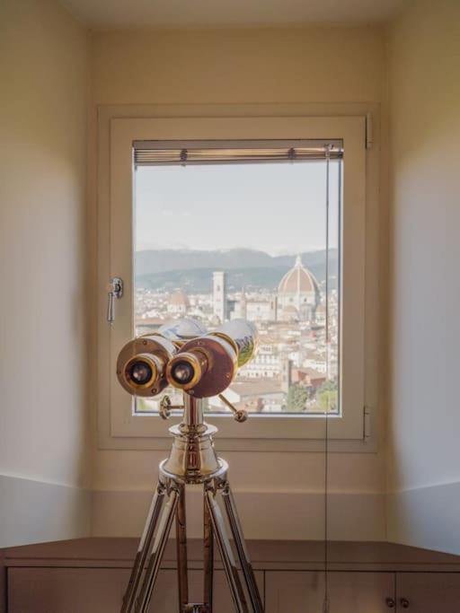 Luxury Window On Apartamento